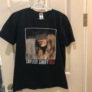 Taylor swift 2013 red tour shirt